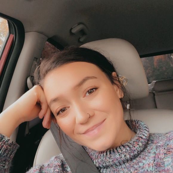 Meet your Posher, Michelle - Picture 1 of 1